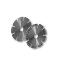 REMS Univerzális gyémánt darabolókorong ECO Ø 180 mm, fém alaptest az EN 13236 elöírás szerint. REMS Univerzális gyémánt darabolókorong ECO Ø 180 mm, fém alaptest az EN 13236 elöírás szerint.