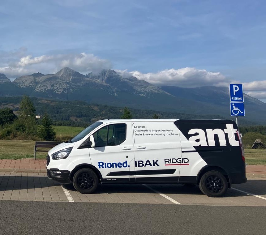 ant — Gépbemutató Önnél